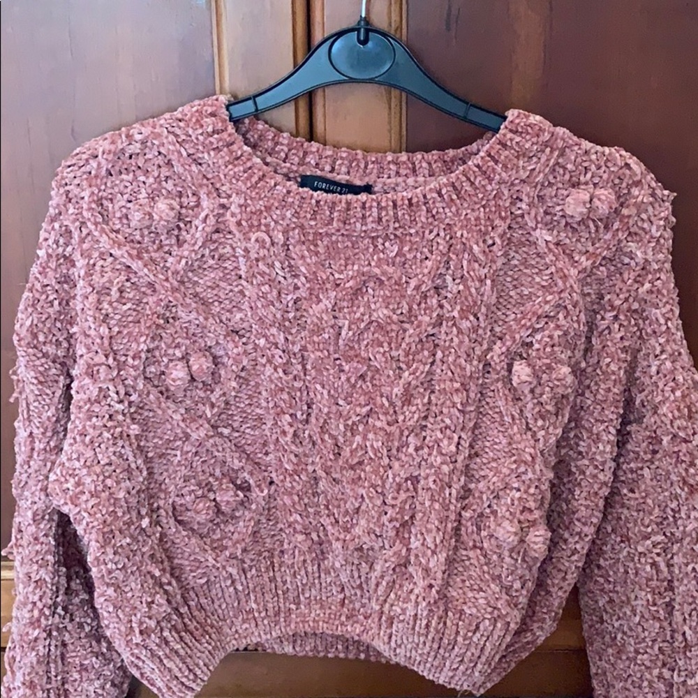 Cropped cozy sweater